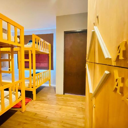 Frutta Hostel Patong Экстерьер фото