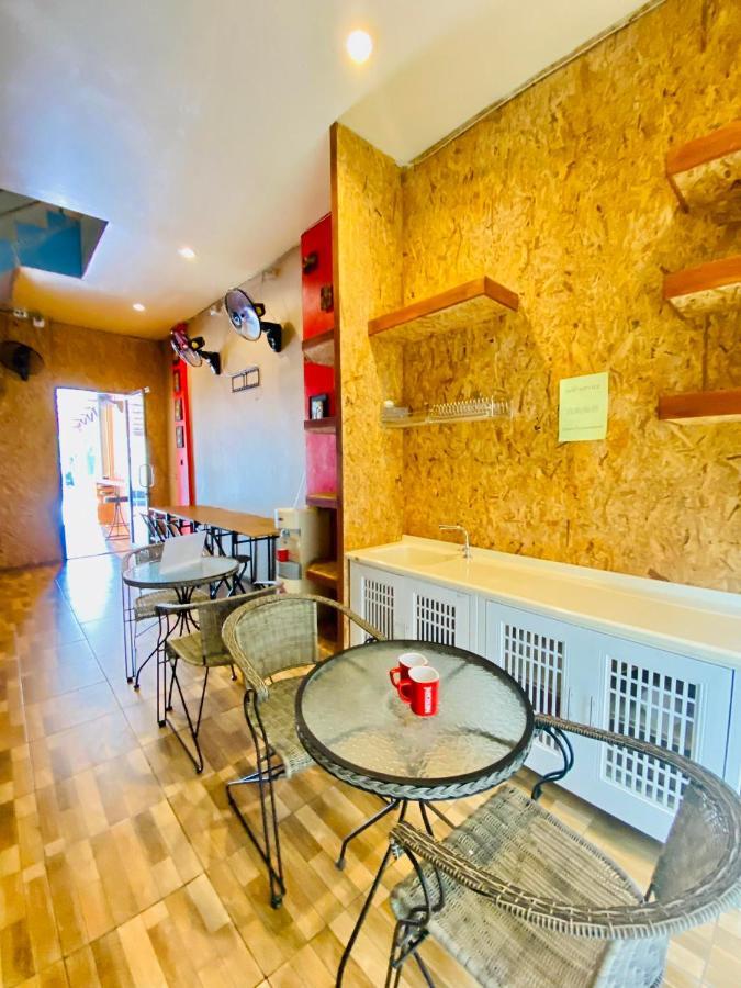 Frutta Hostel Patong Экстерьер фото